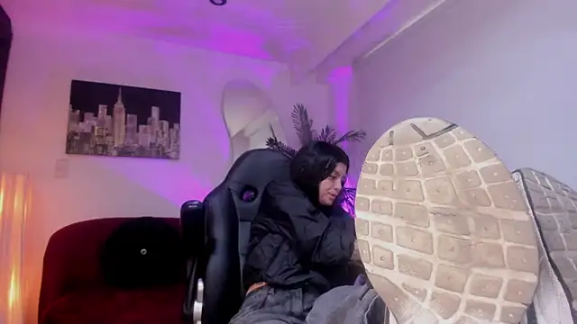 Meghan320 online show from 02-16-26, 07:01