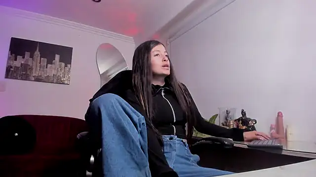 Meghan320 online show from 03-31-26, 11:45