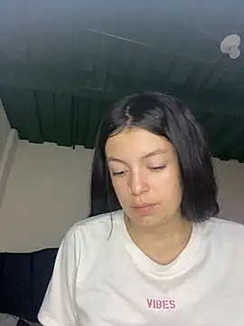 Snapshot of Meghan320 chatting on 02-10-25, 02:37 Meghan320 online show from 02-10-25, 02:37