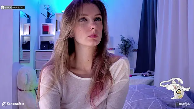 Karamelsw  online show from 11-28-25, 10:21