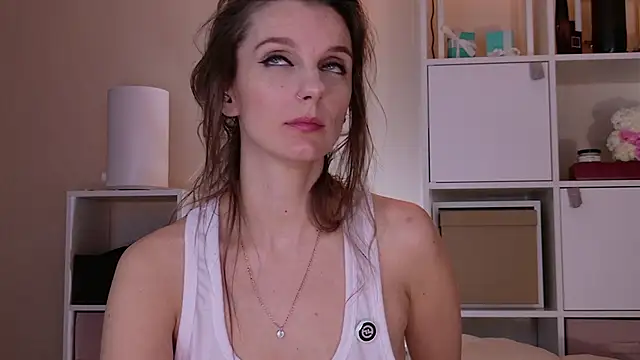 Karamelsw  online show from 03-24-26, 09:04