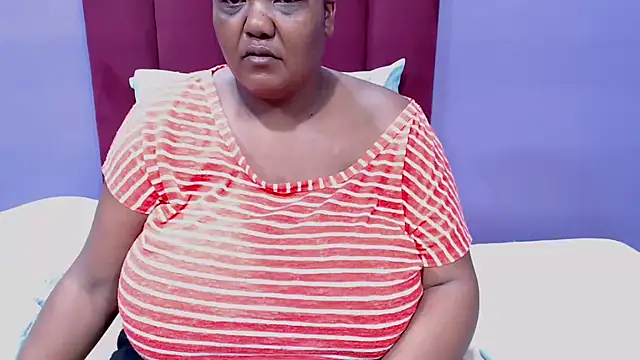 GiantTittts online show from 03-07-26, 05:40