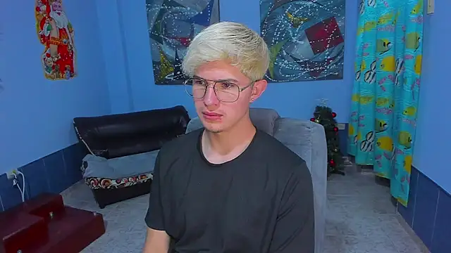 patrik 027 online show from 12-19-25, 08:55