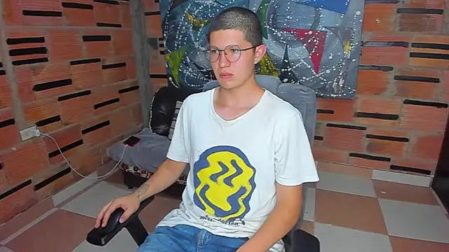patrik 027 online show from 02-17-25, 09:32