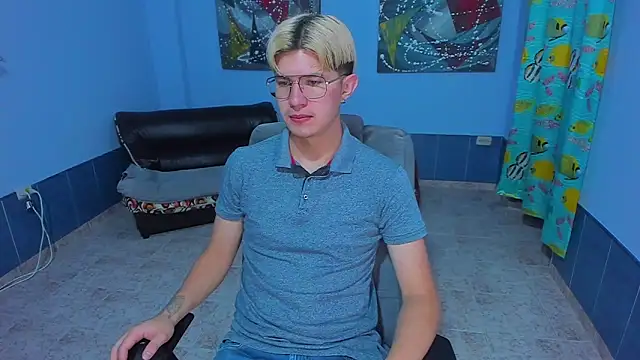 patrik 027 online show from 11-28-25, 07:25