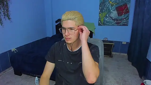 patrik 027 online show from 03-25-26, 05:07