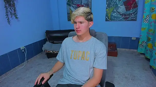 patrik 027 online show from 11-19-25, 05:51