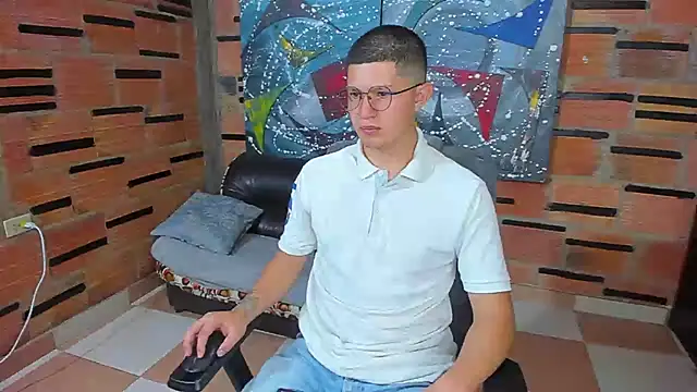 patrik 027 online show from 02-25-25, 07:16