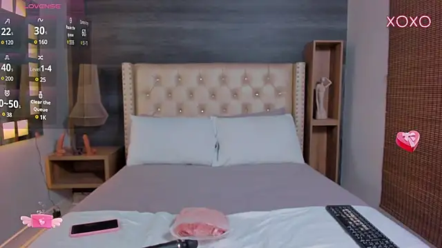 01victoria online show from 02-12-25, 01:06