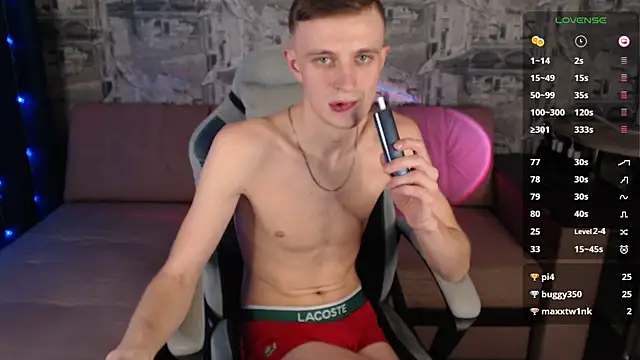 Snapshot of Oliver_Fresh chatting on 01-21-25, 12:18 Oliver Fresh online show from 01-21-25, 12:18