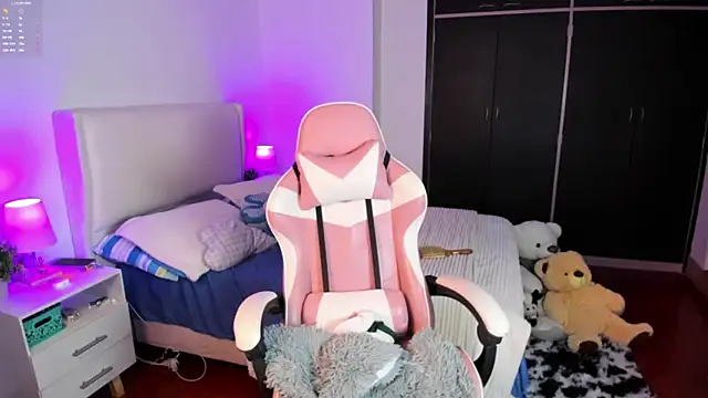 Ainhoads online show from 03-31-26, 08:27