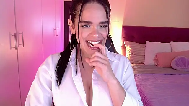 Mafer Meow online show from 10-04-25, 07:26