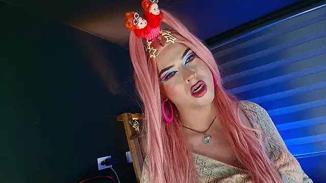 Snapshot of AshlyBetancurX chatting on 10-22-25, 01:16 AshlyBetancurX online show from 10-22-25, 01:16