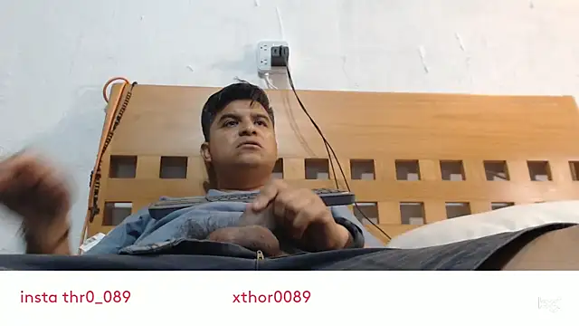 thor000089 online show from 05-06-26, 02:04