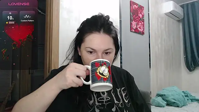 Stacy Davice online show from 10-10-25, 04:41