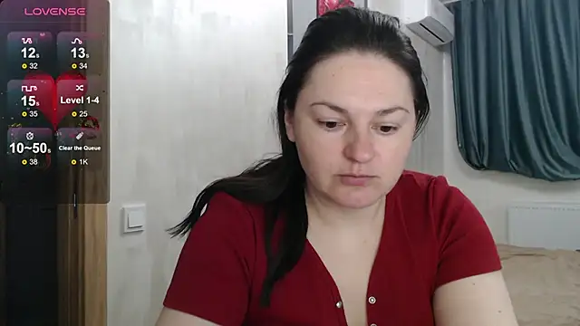 Stacy Davice online show from 10-19-25, 05:26