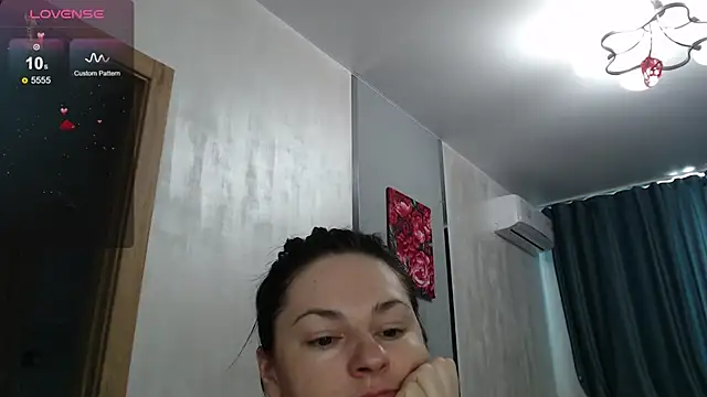 Stacy Davice online show from 10-18-25, 05:09