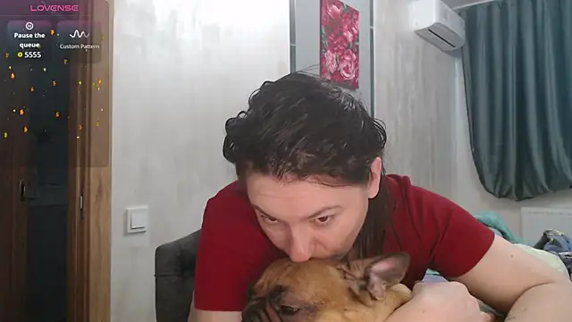 Stacy Davice online show from 12-04-25, 08:24