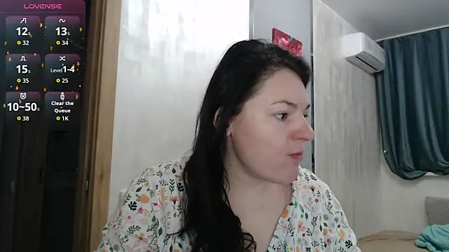 Stacy Davice online show from 11-06-25, 06:23