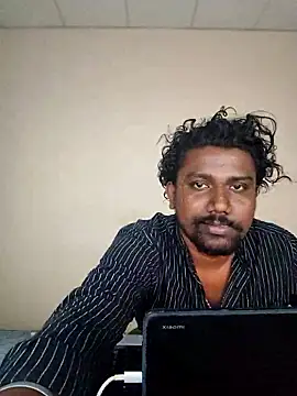 Snapshot of Mallupaiyanaachu chatting on 01-17-26, 01:58 Mallupaiyanaachu online show from 01-17-26, 01:58