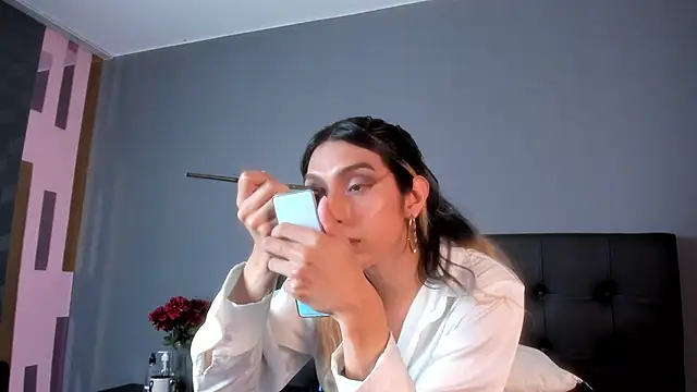 Snapshot of Victoria_Badgal_ chatting on 11-19-25, 08:31 Victoria Badgal online show from 11-19-25, 08:31