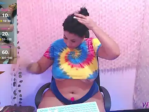 Snapshot of mature_beautifull chatting on 09-26-25, 10:49 mature beautifull online show from 09-26-25, 10:49