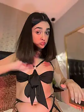 MiahWindsor online show from 05-23-26, 02:32
