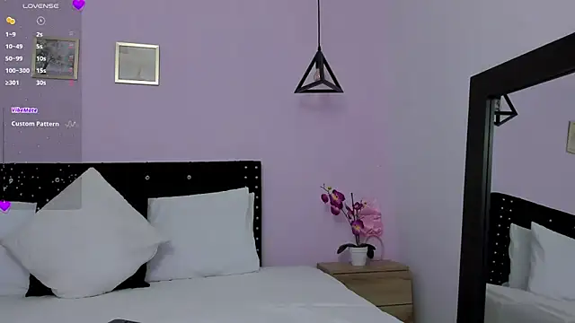 Snapshot of CeliWoods chatting on 03-05-25, 10:22 CeliWoods online show from 03-05-25, 10:22