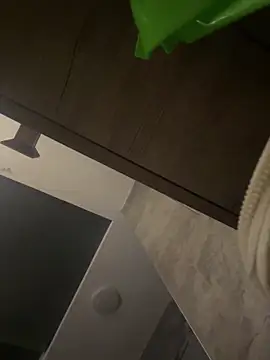 Snapshot of CeliWoods chatting on 02-09-26, 10:35 CeliWoods online show from 02-09-26, 10:35