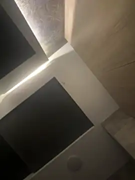 Snapshot of CeliWoods chatting on 02-21-26, 10:28 CeliWoods online show from 02-21-26, 10:28