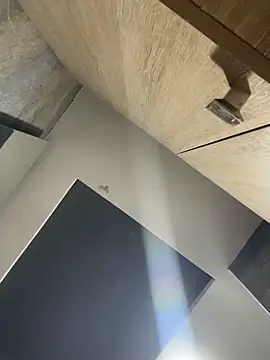 CeliWoods online show from 12-20-25, 10:07