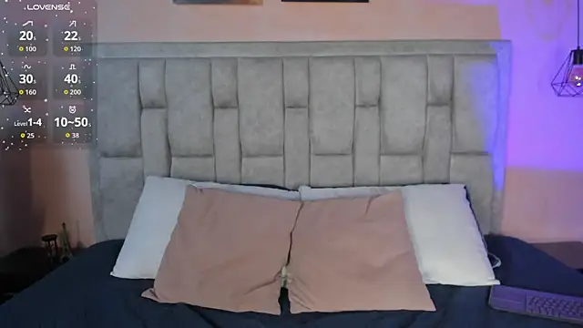 Stefhanyblow online show from 04-08-26, 06:20