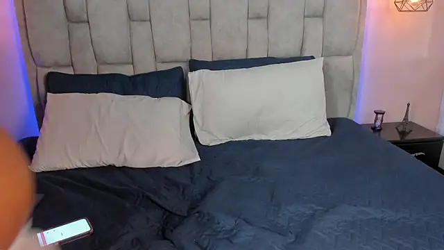 Stefhanyblow online show from 11-07-25, 05:56