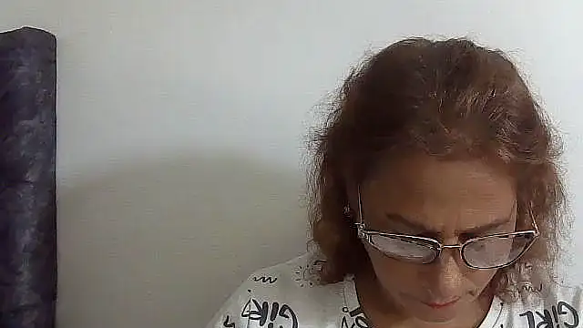 charrysexy1 online show from 11-19-25, 02:39