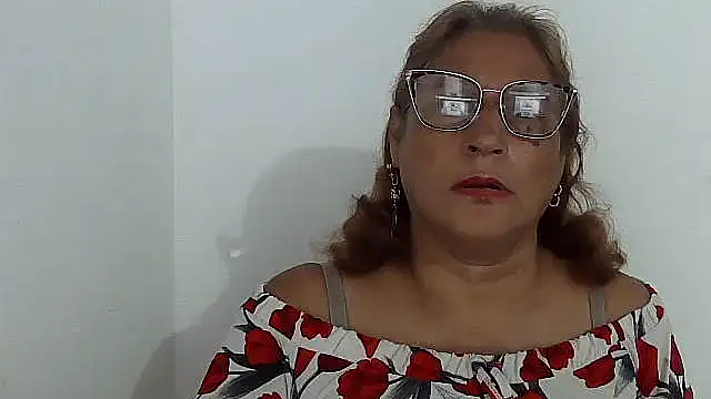 charrysexy1 online show from 10-19-25, 12:41