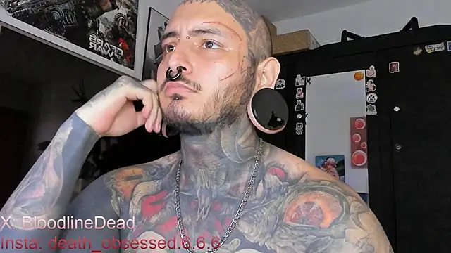 Snapshot of DEATHINK666XX chatting on 03-14-25, 08:17 DEATHINK666XX online show from 03-14-25, 08:17