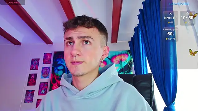 Snapshot of dimitri-bilak chatting on 01-25-25, 10:07 dimitri-bilak online show from 01-25-25, 10:07