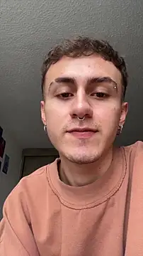 Snapshot of dimitri-bilak chatting on 10-30-25, 08:28 dimitri-bilak online show from 10-30-25, 08:28