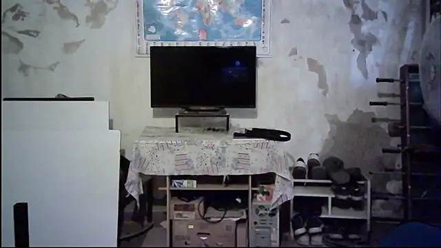 Snapshot of Emv2 chatting on 02-26-26, 06:19 Emv2 online show from 02-26-26, 06:19