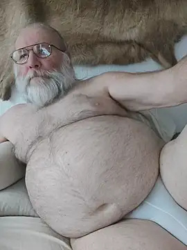 Snapshot of SexySantaC chatting on 07-01-26, 11:32 SexySantaC online show from 07-01-26, 11:32