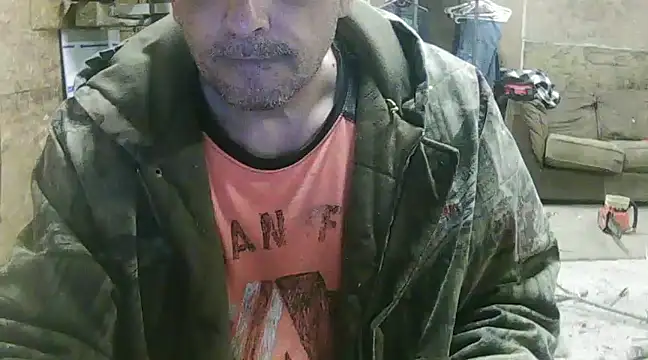 Snapshot of hardcok4u2abuse40 chatting on 02-14-25, 02:18 hardcok4u2abuse40 online show from 02-14-25, 02:18