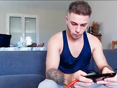 Elkafit28 online show from 04-17-26, 03:15