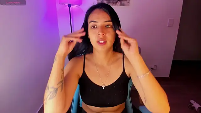 Miss Nicole online show from 04-11-26, 07:28