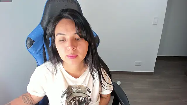 Miss Nicole online show from 10-22-25, 12:54