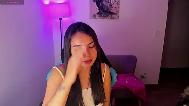 Miss Nicole online show from 04-29-26, 01:54