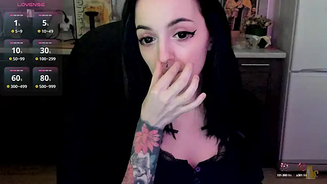 Snapshot of spticc chatting on 02-17-25, 07:58 spticc online show from 02-17-25, 07:58