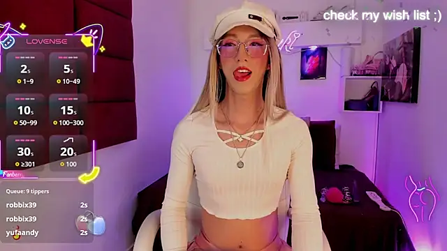 Snapshot of Yaki_Tai chatting on 02-05-26, 08:32 Yaki Tai online show from 02-05-26, 08:32