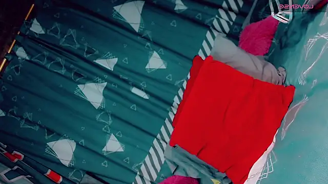 CharlotteBigCock online show from 10-24-25, 03:33