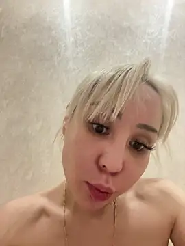 Yulianna Smith online show from 02-14-26, 01:33