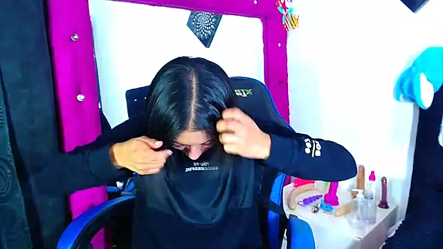 Jenng18 online show from 04-11-26, 06:54